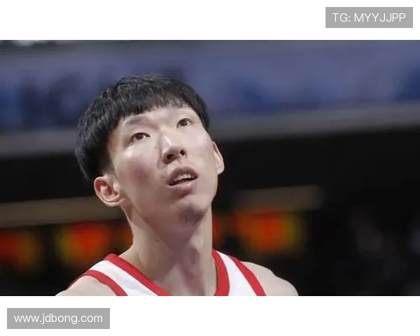 周琦在国际篮球舞台上的崛起与挑战：从青涩新星到国家队核心的成长之路