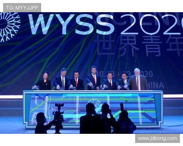 朱旭航：探索科技前沿与人文精神交融的创新之路