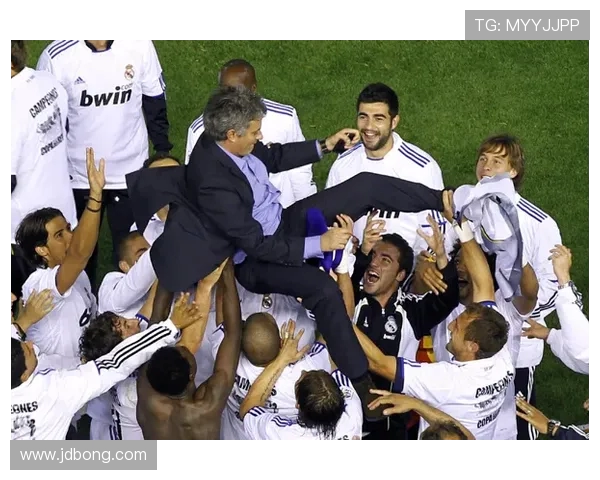 维吉克与威尔郡的激烈对决揭示了足球战术的精彩与魅力