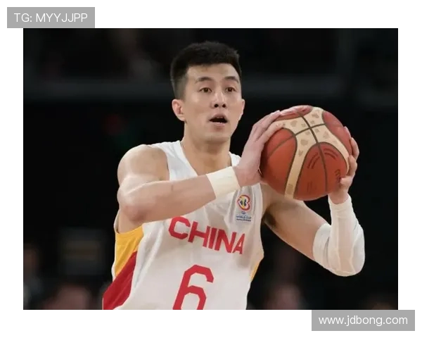 郭艾伦带领中国男篮迎战国际强敌展现篮球魅力与团队精神