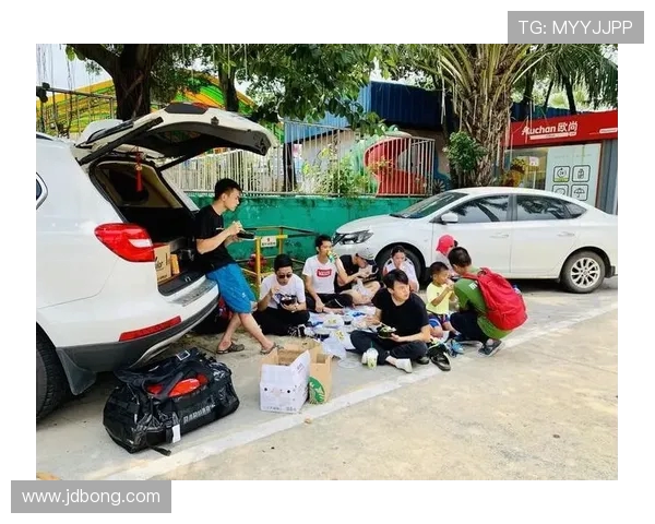 杭州攀岩队在全国团队协作排行榜中荣获第九名的佳绩引发关注