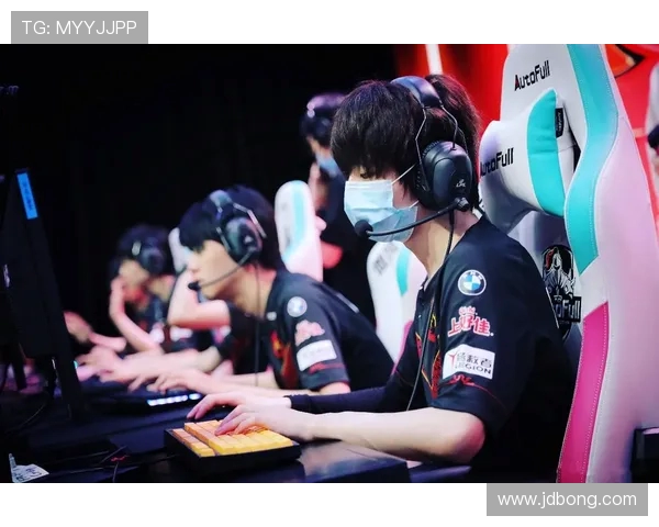 全明星赛分析：FPX战队状态回暖表现引人关注